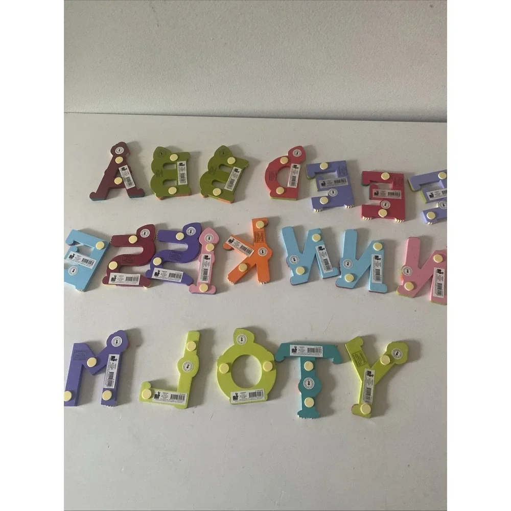 Jonad 21 Letters Wooden Sellout Assorted Alphabet Clown Letters